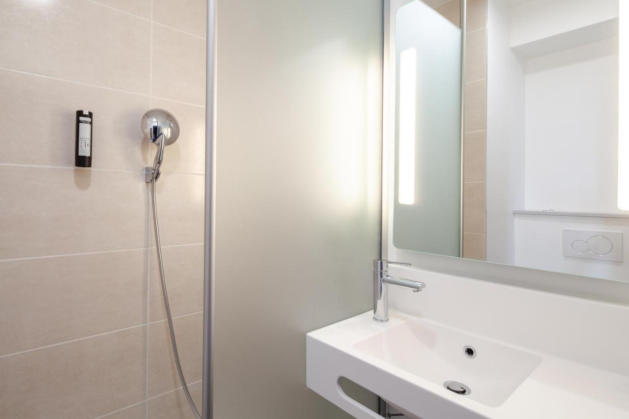 B&B Hotel Massy Gare Tgv Kültér fotó