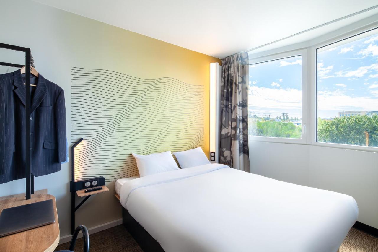 B&B Hotel Massy Gare Tgv Kültér fotó