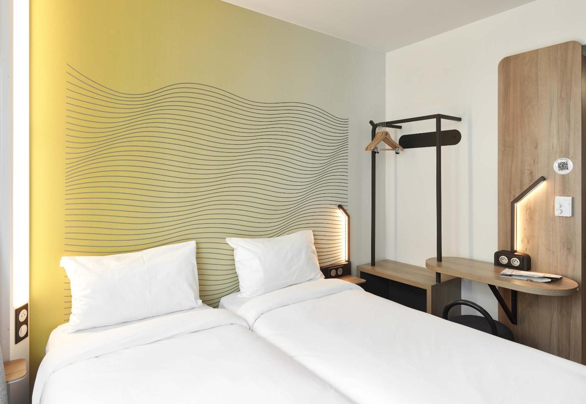 B&B Hotel Massy Gare Tgv Kültér fotó
